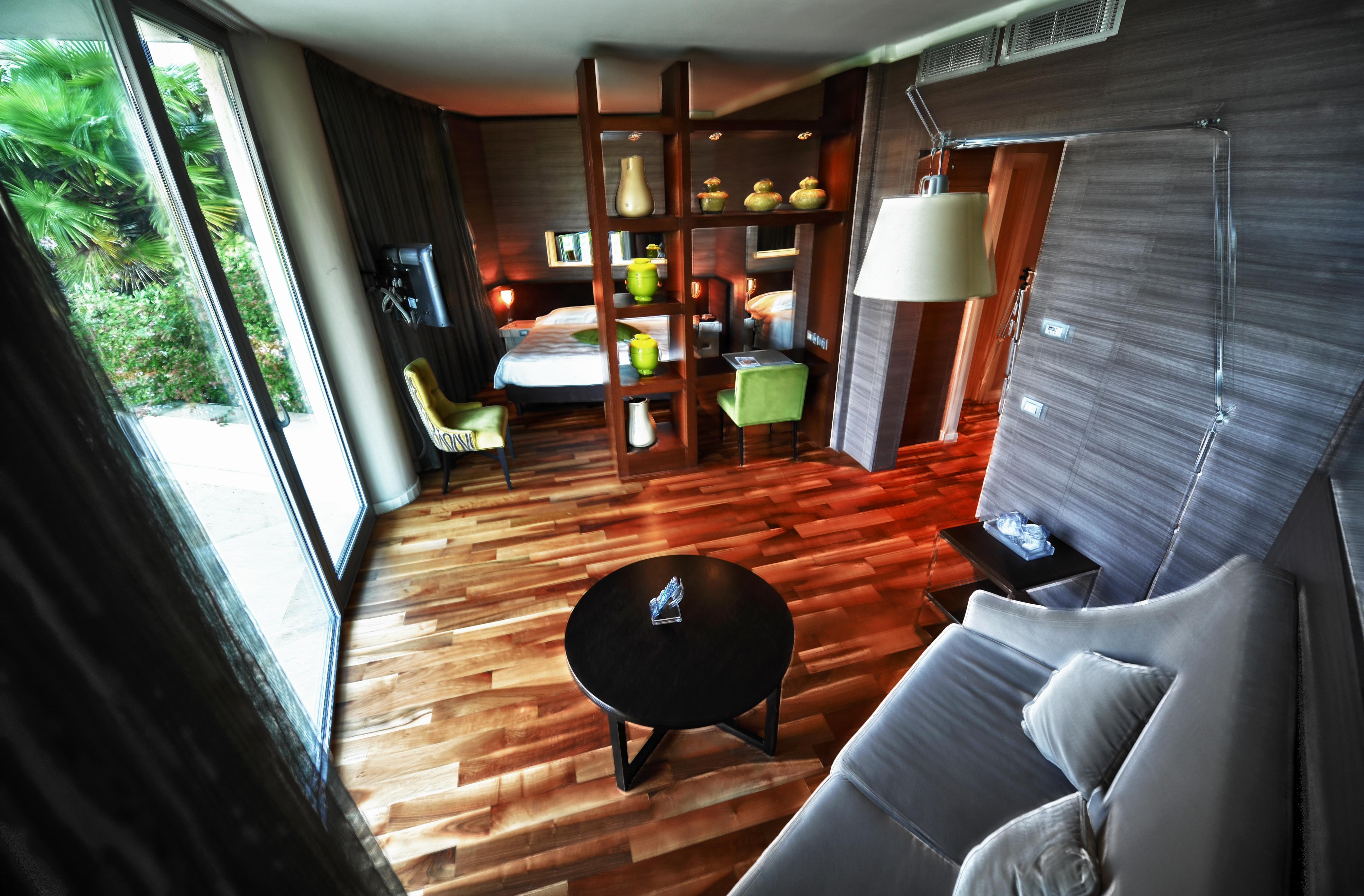 Pisa Tower Plaza Ξενοδοχείο Εξωτερικό φωτογραφία A room at the hotel