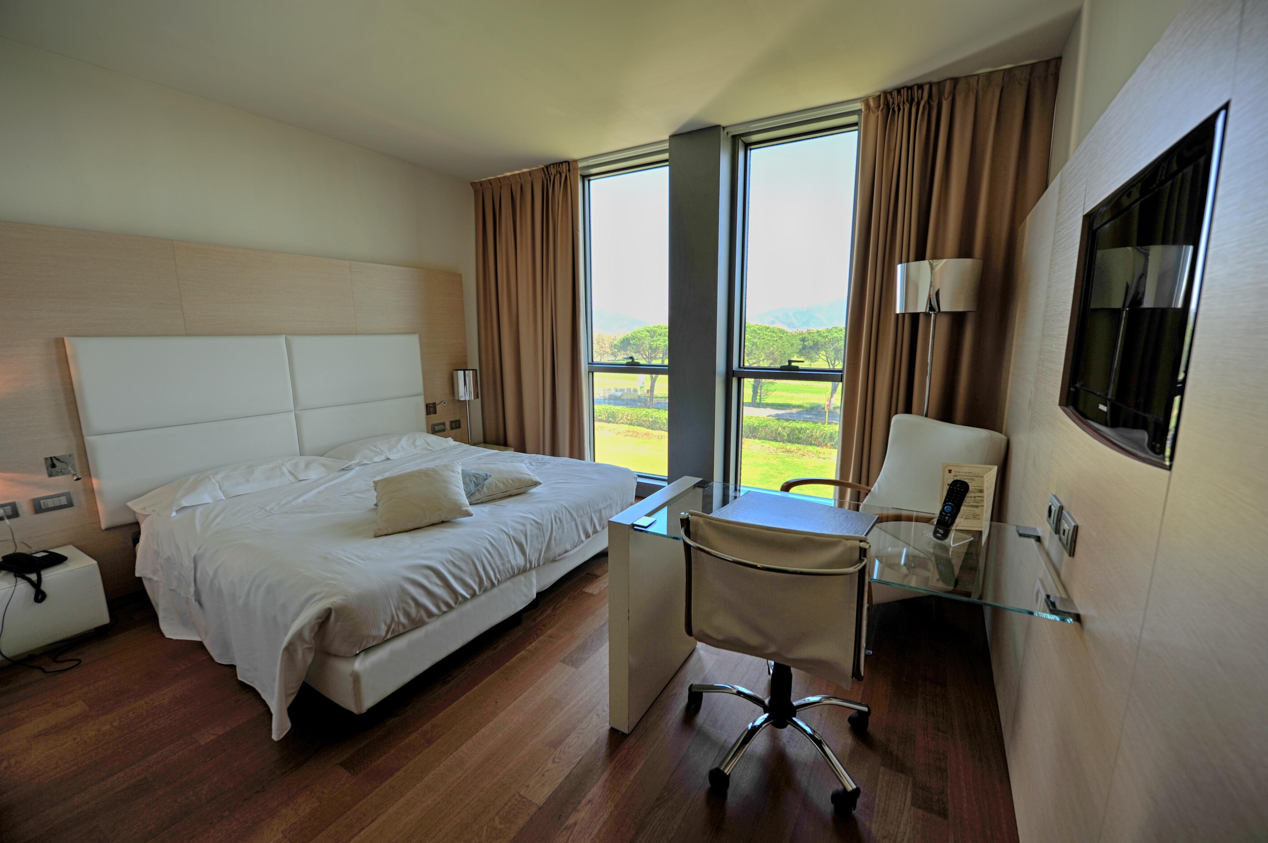 Pisa Tower Plaza Ξενοδοχείο Εξωτερικό φωτογραφία A room at the hotel